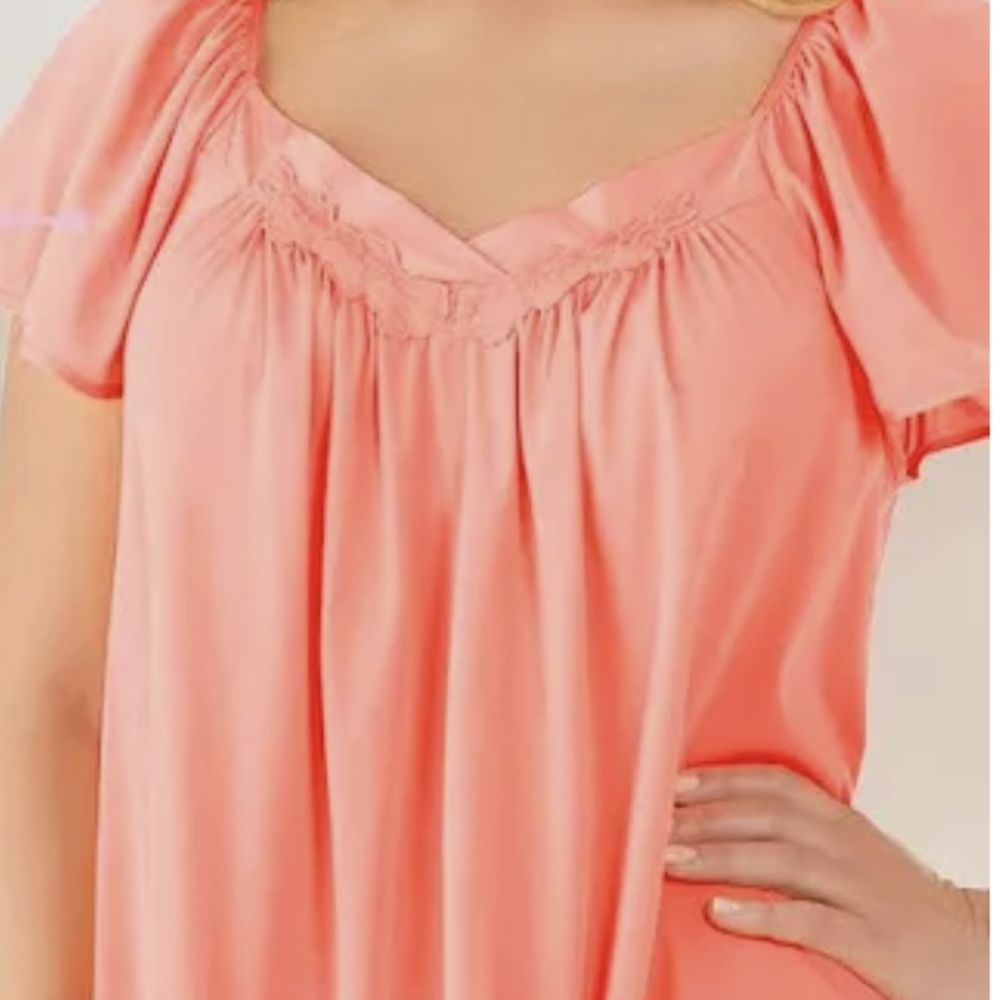 Exquisite Form Elegant  Women's Sleepwear, Nightie, Night dress. Knee Length. 2X